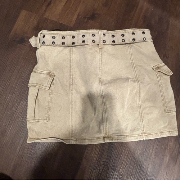 Tan Mini Skirt with Belt - Picture 2 of 2